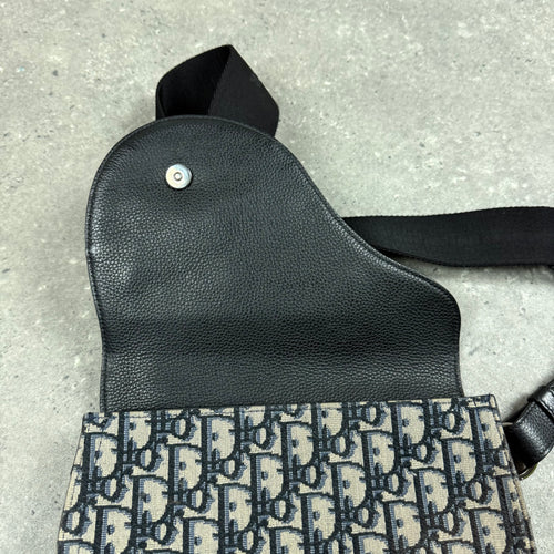 DIOR SADDLE MESSENGER BAG