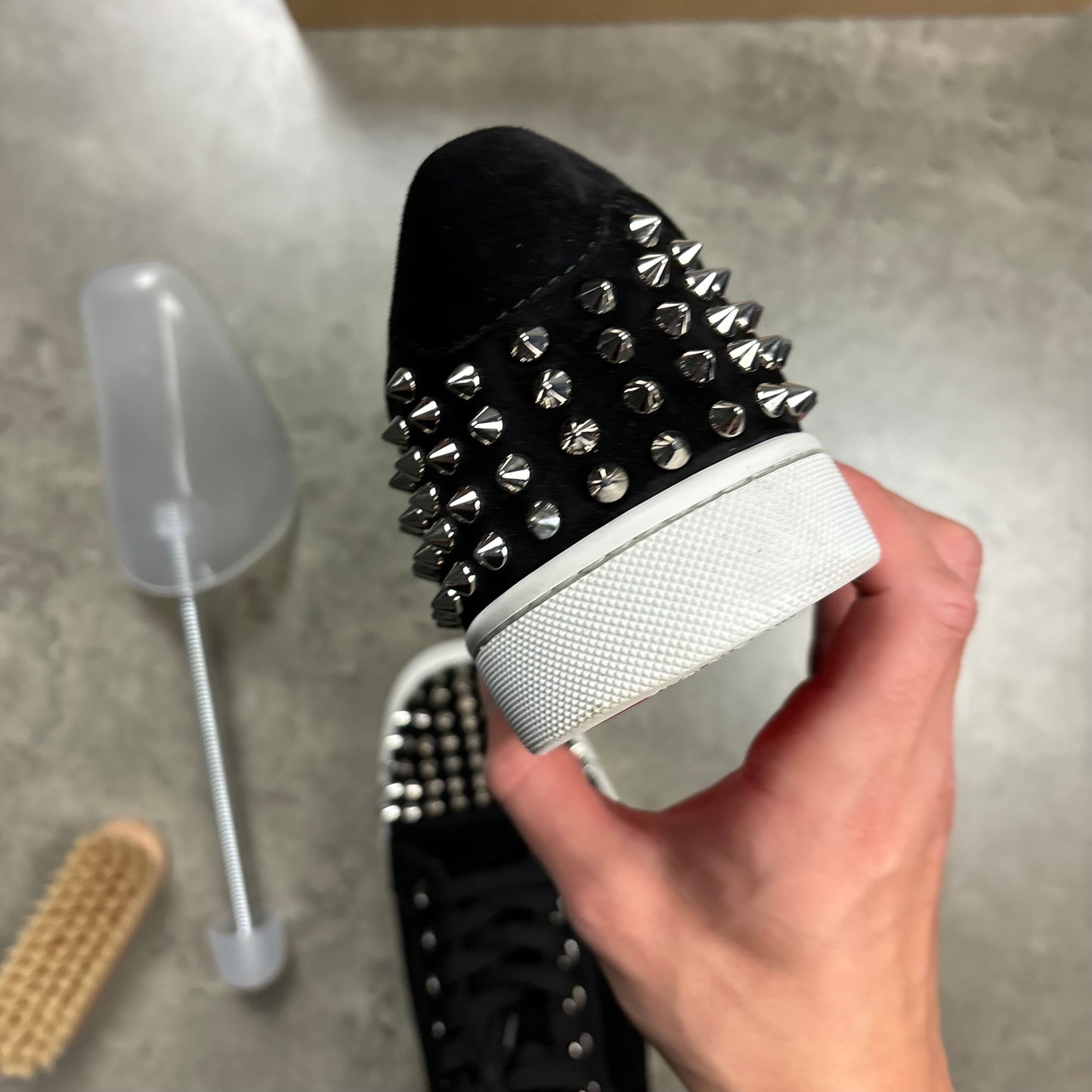 LOUBOUTIN LOW TRAINERS (FITS 9-10)