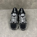 DIOR B30 BLACK/WHITE - (EU 41 / UK 7)