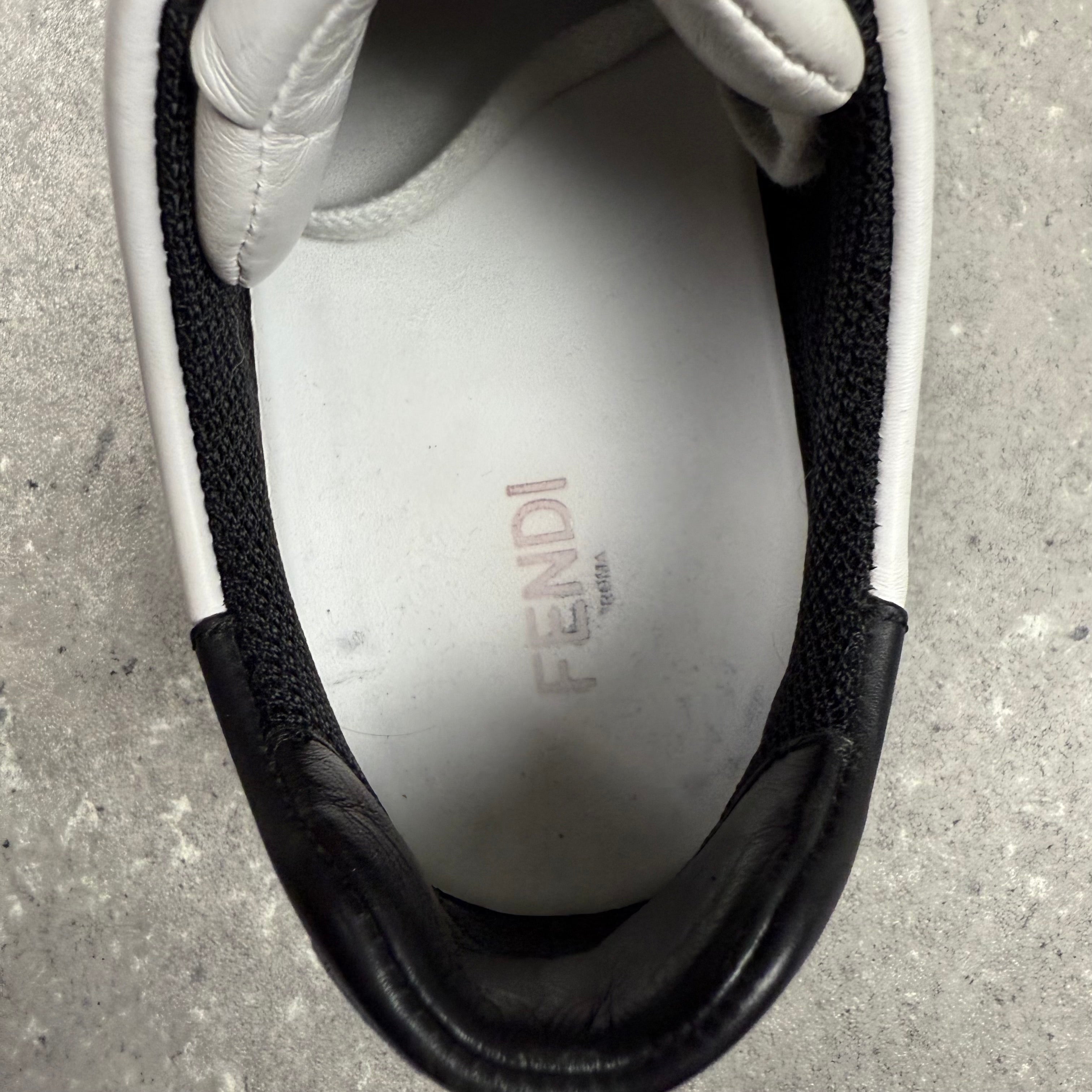 FENDI WHITE TRAINERS - (EU42.5 / UK8.5)
