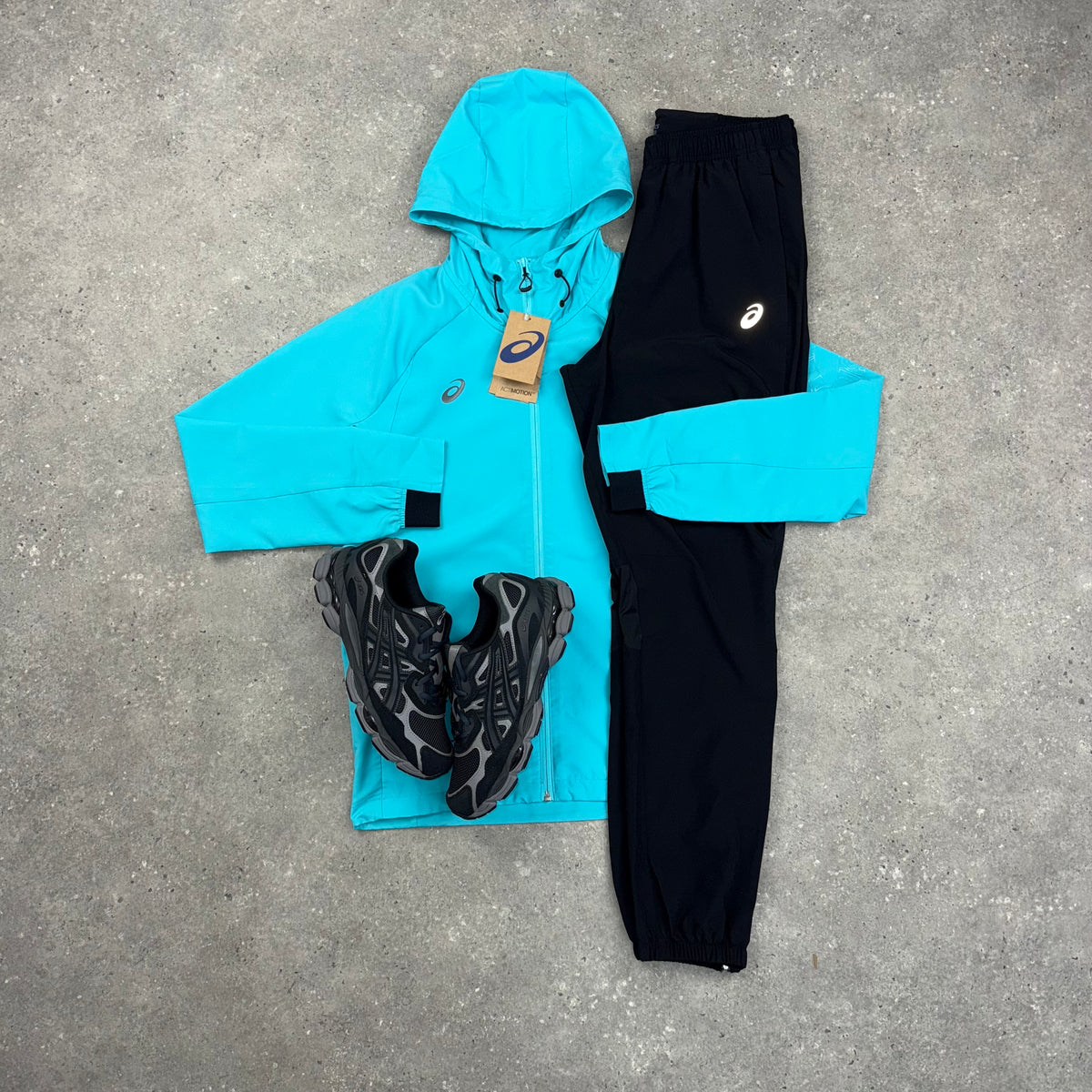 ASICS SPIRAL WINDRUNNER & CORE PANT SET - ENERGY AQUA / BLACK