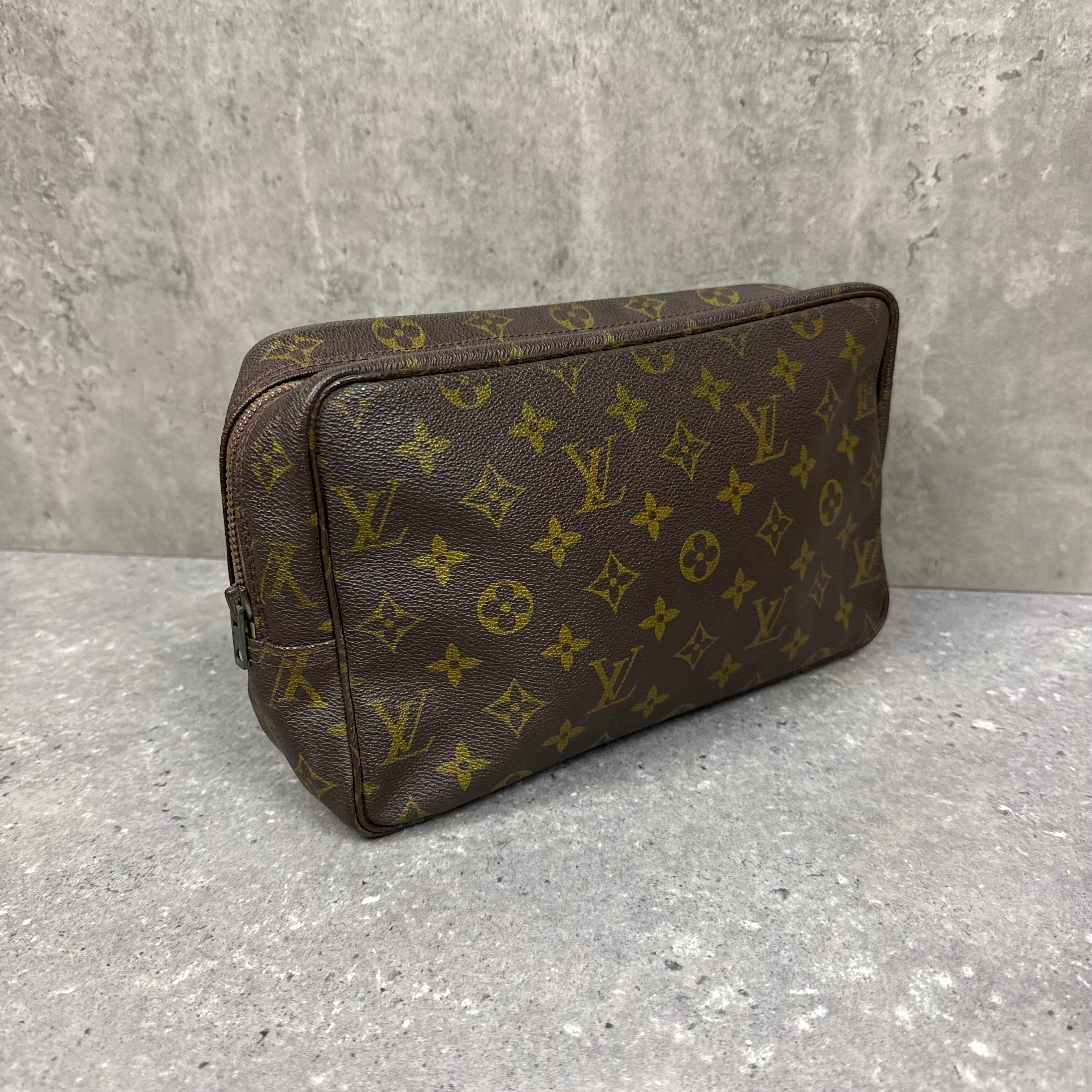 LOUIS VUITTON TOILETRY POUCH