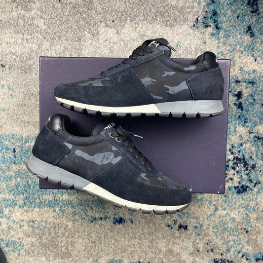 PRADA CAMO RUNNERS (FITS 8)