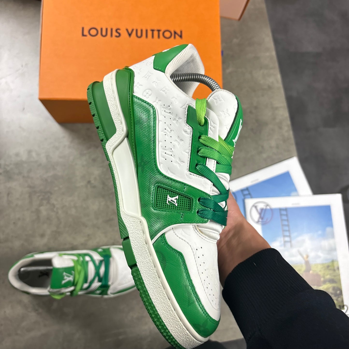 LOUIS VUITTON SNEAKERS (FITS 7)