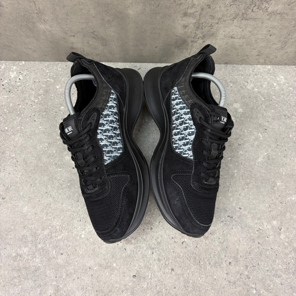 DIOR B25 BLACK - (EU43 / UK9)