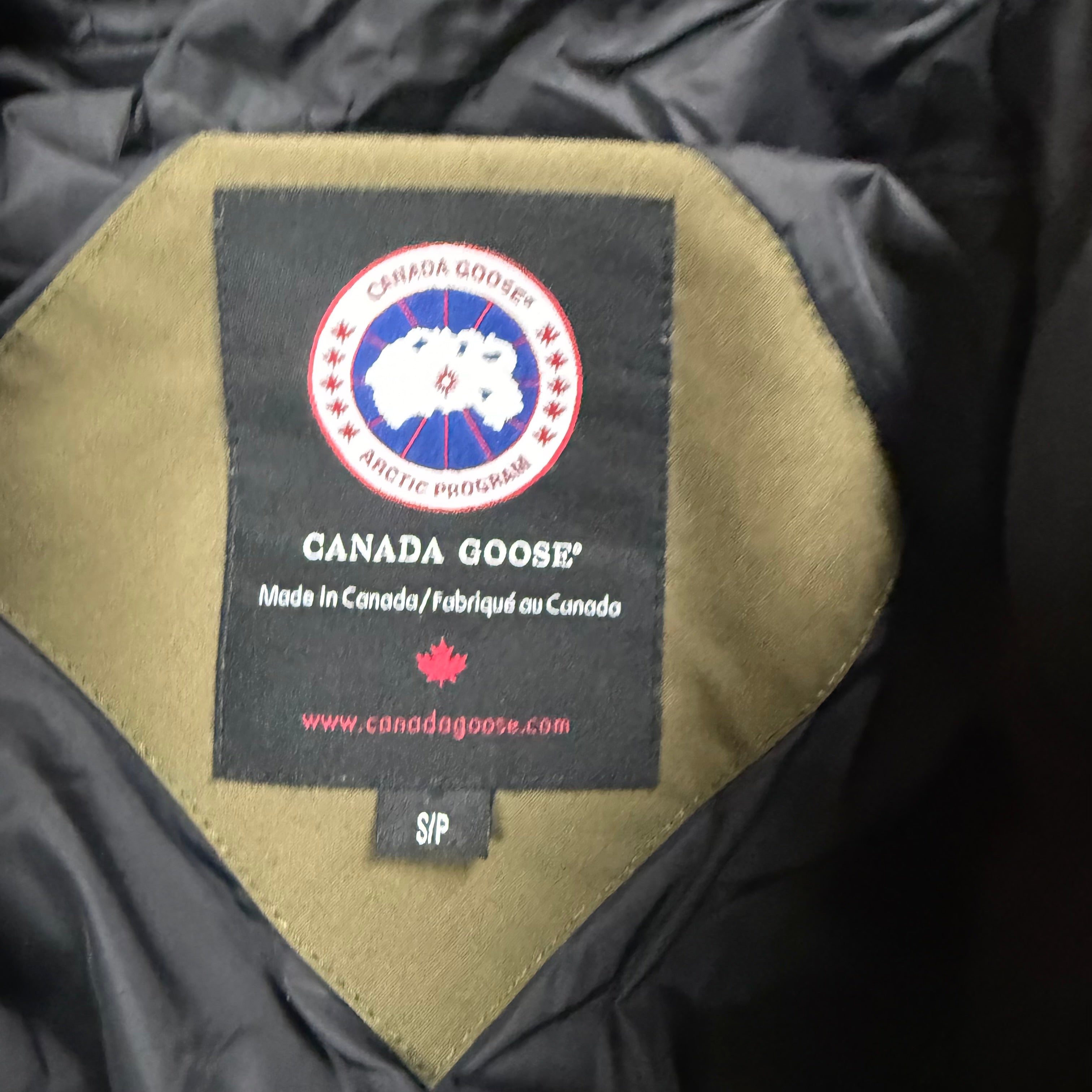 CANADA GOOSE CARSON PARKA MILITARY GREEN  - (S)