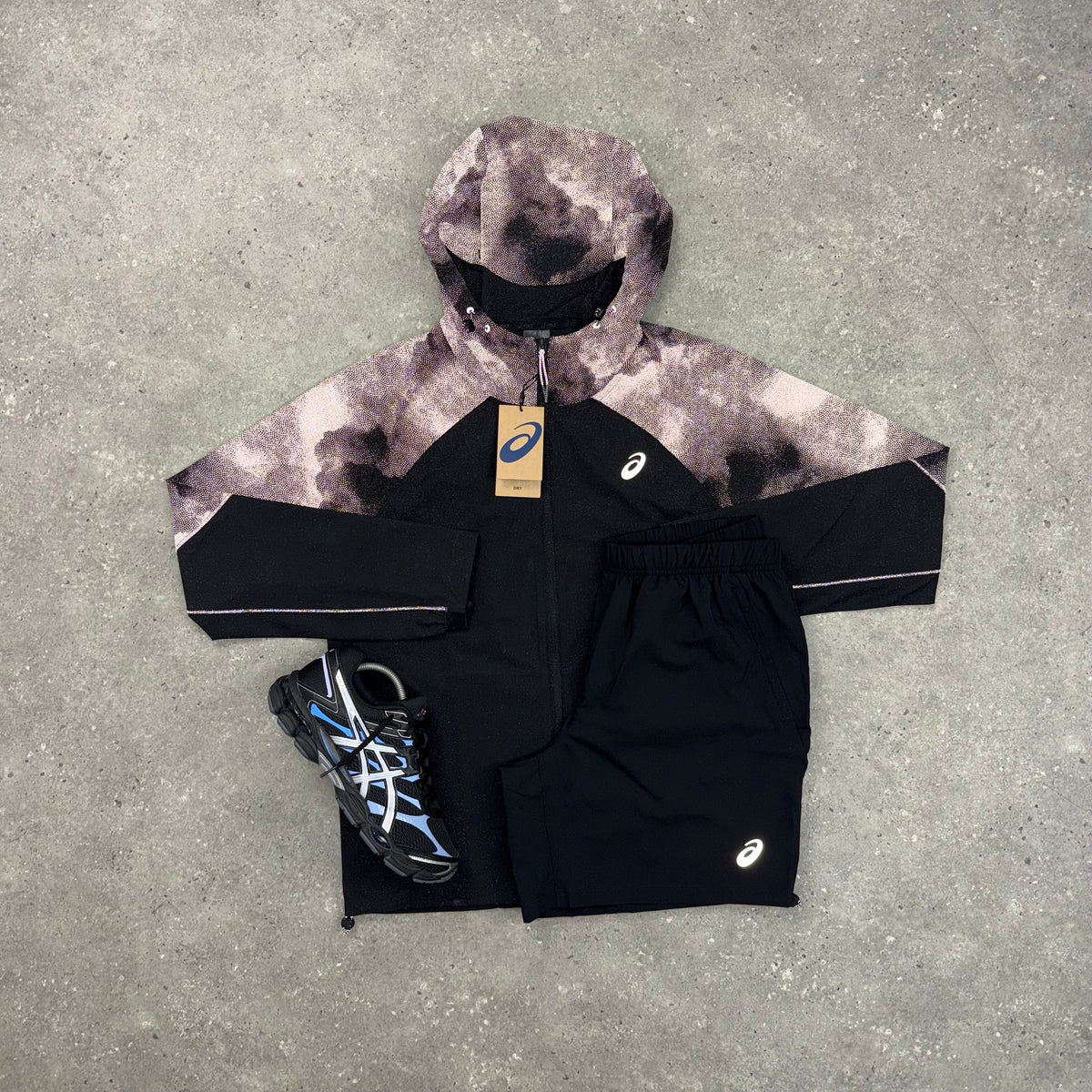 ASICS REFLECTIVE WINDRUNNER JACKET & CORE SHORT SET - BLACK