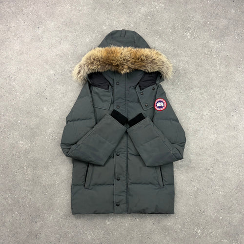 CANADA GOOSE WYNDHAM PARKA GRAPHITE - (XS)
