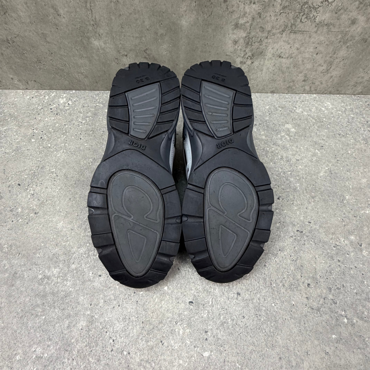 DIOR B30 GREEN/BLACK (EU 41 / UK 7)