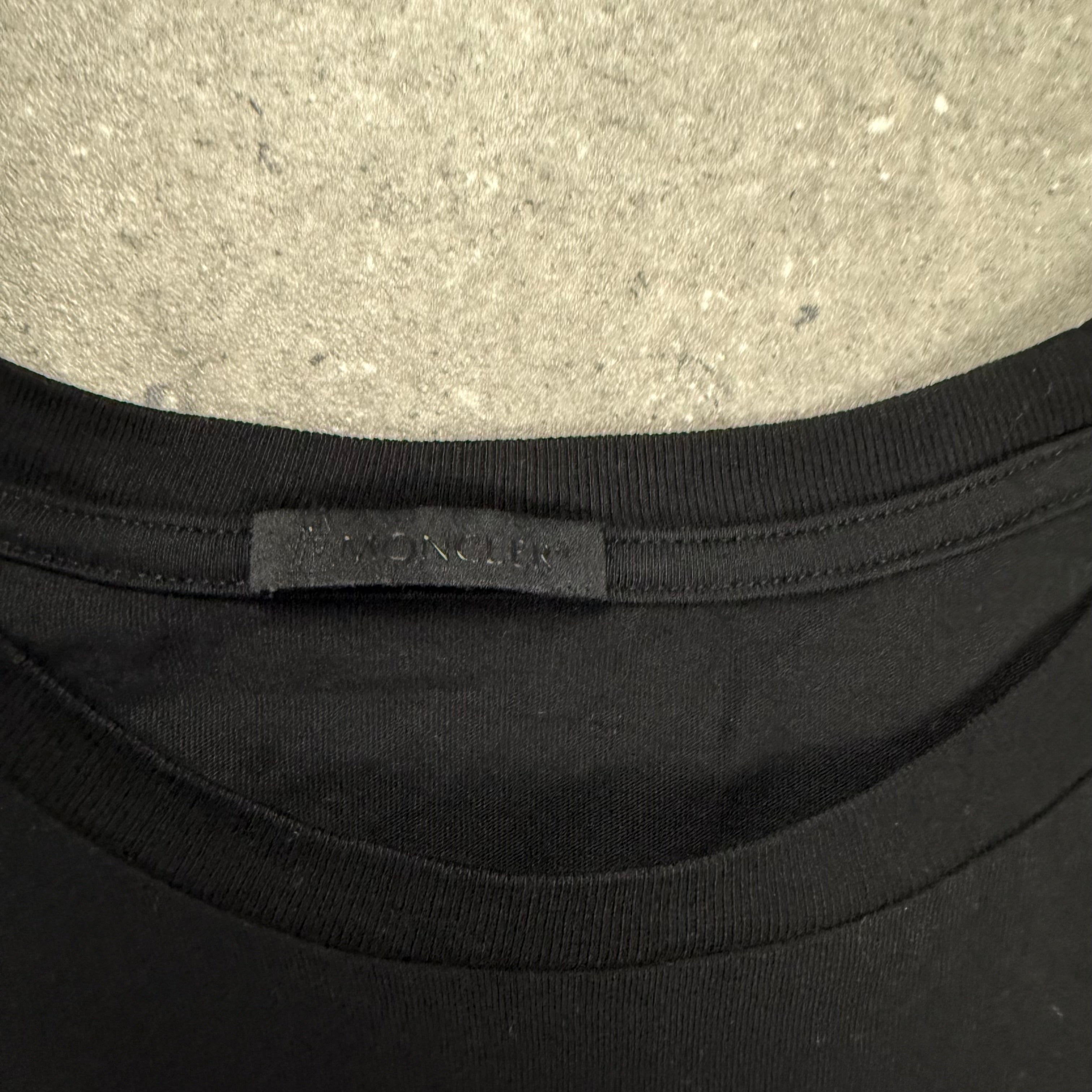 MONCLER T-SHIRT BLACK BADGE - (XL)