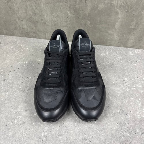 VALENTINO ROCKRUNNER BLACK - (EU42 / UK8)