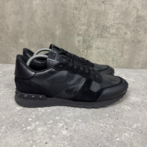VALENTINO ROCKRUNNER BLACK- (EU 43 / UK 9)