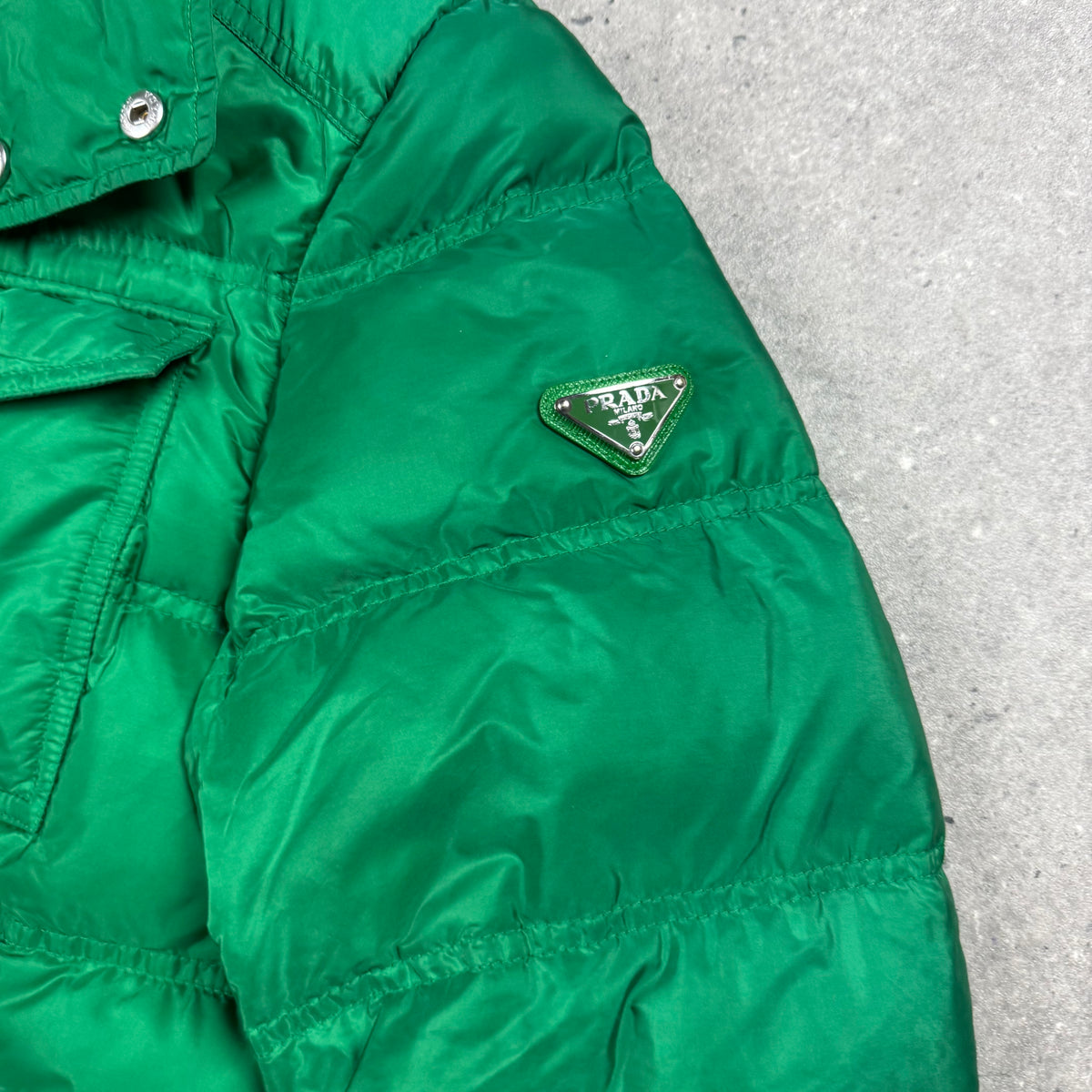 PRADA PUFFER JACKET GREEN - (S)