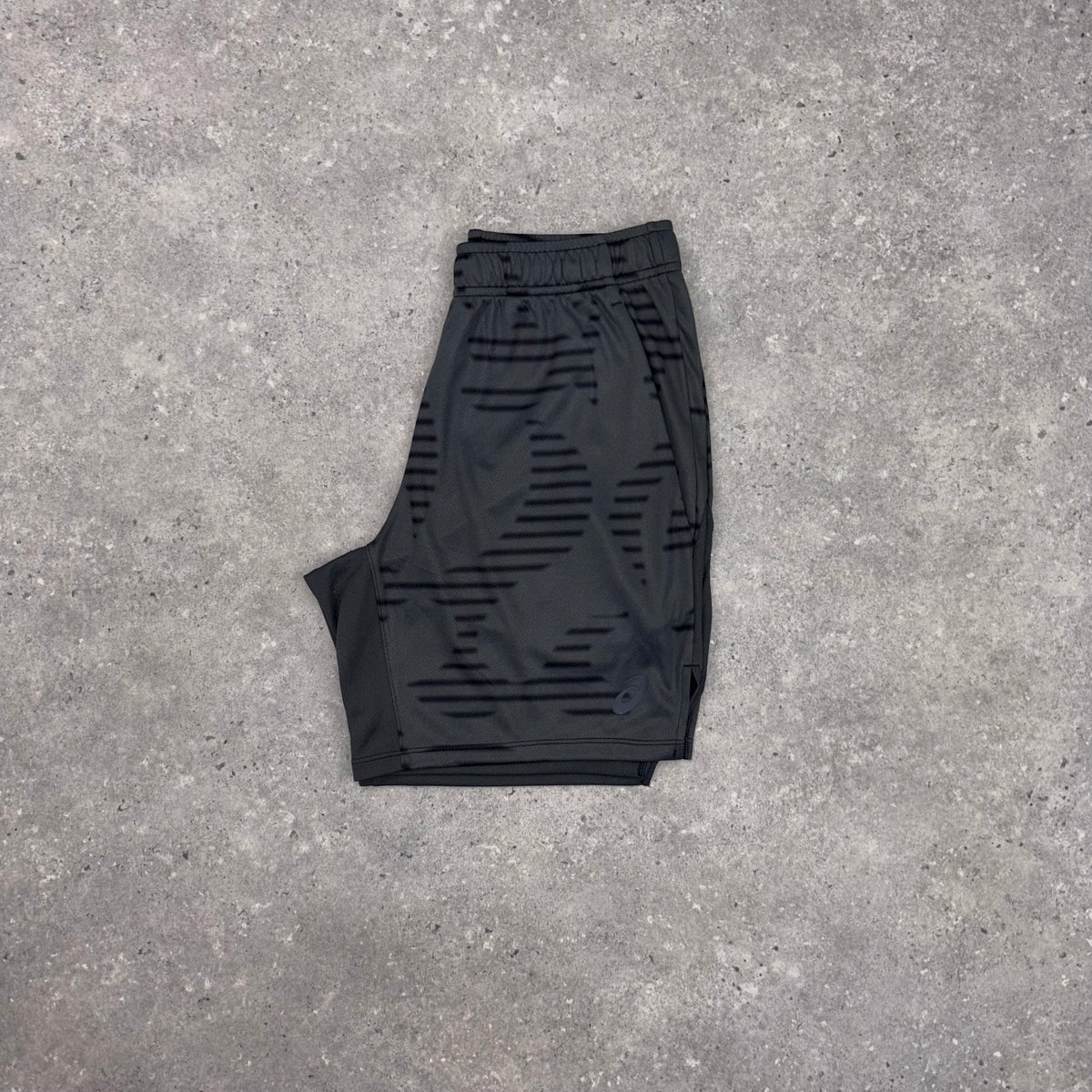 ASICS ALL OVER T-SHIRT & SHORT SET - GRAPHITE / BLACK