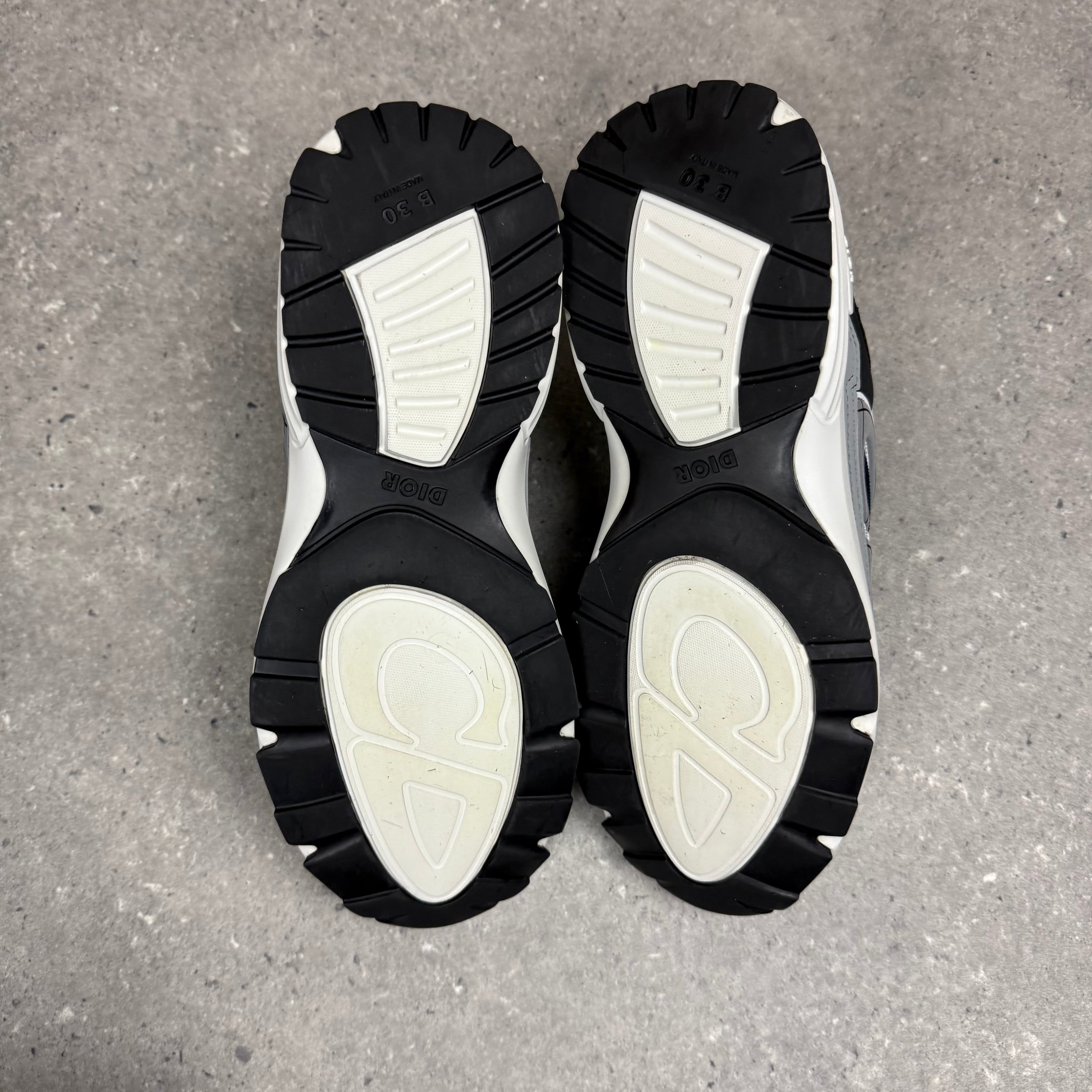 DIOR B30 MIDNIGHT NAVY - (EU 42 / UK 8)