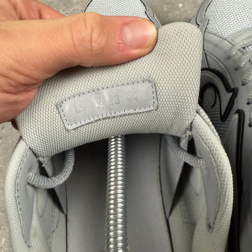 DIOR B30 GREY - (EU44 / UK 10)