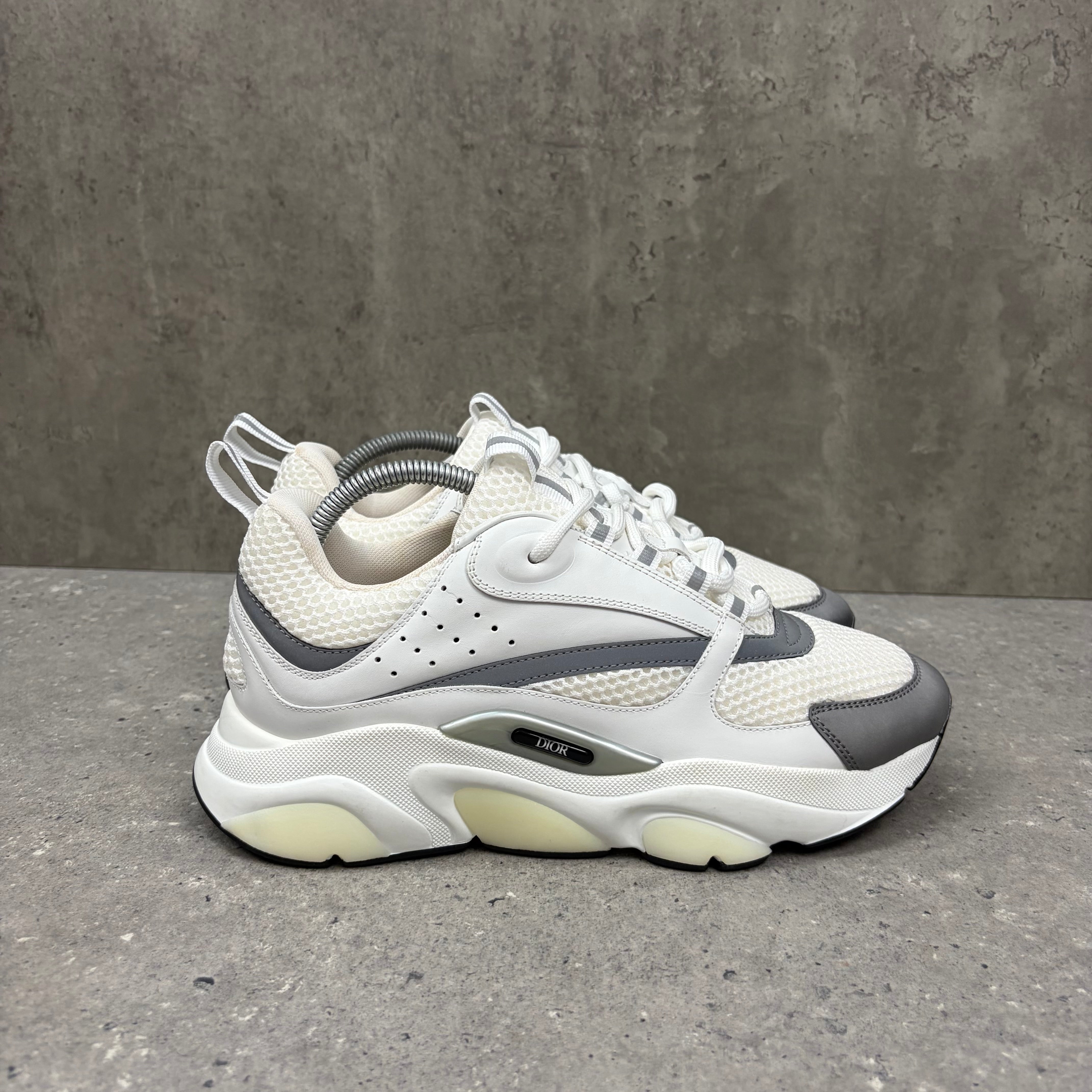 DIOR B22 WHITE - (EU 41 / UK 7)
