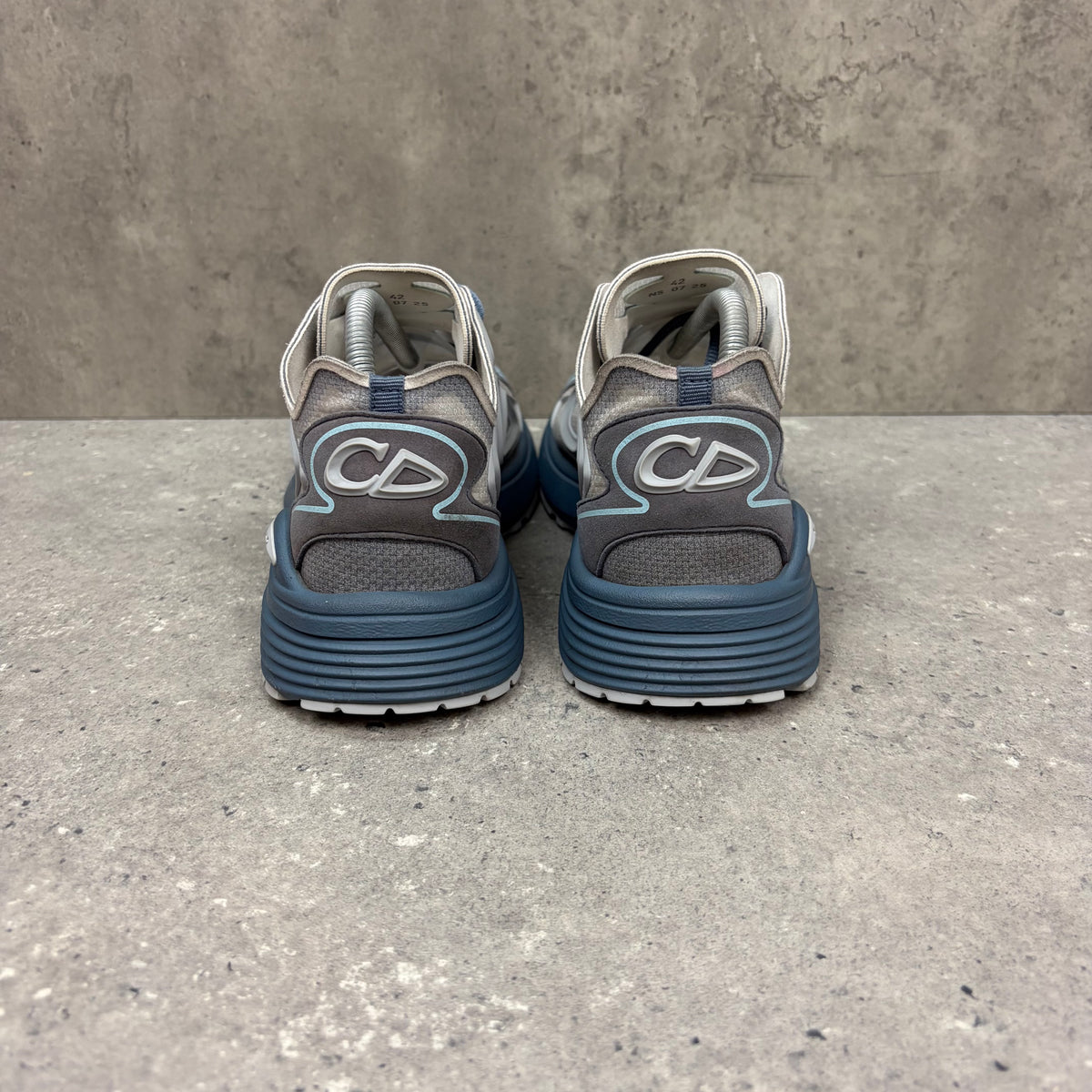 DIOR B30 BLUE / WHITE - (EU 42 / UK 8)
