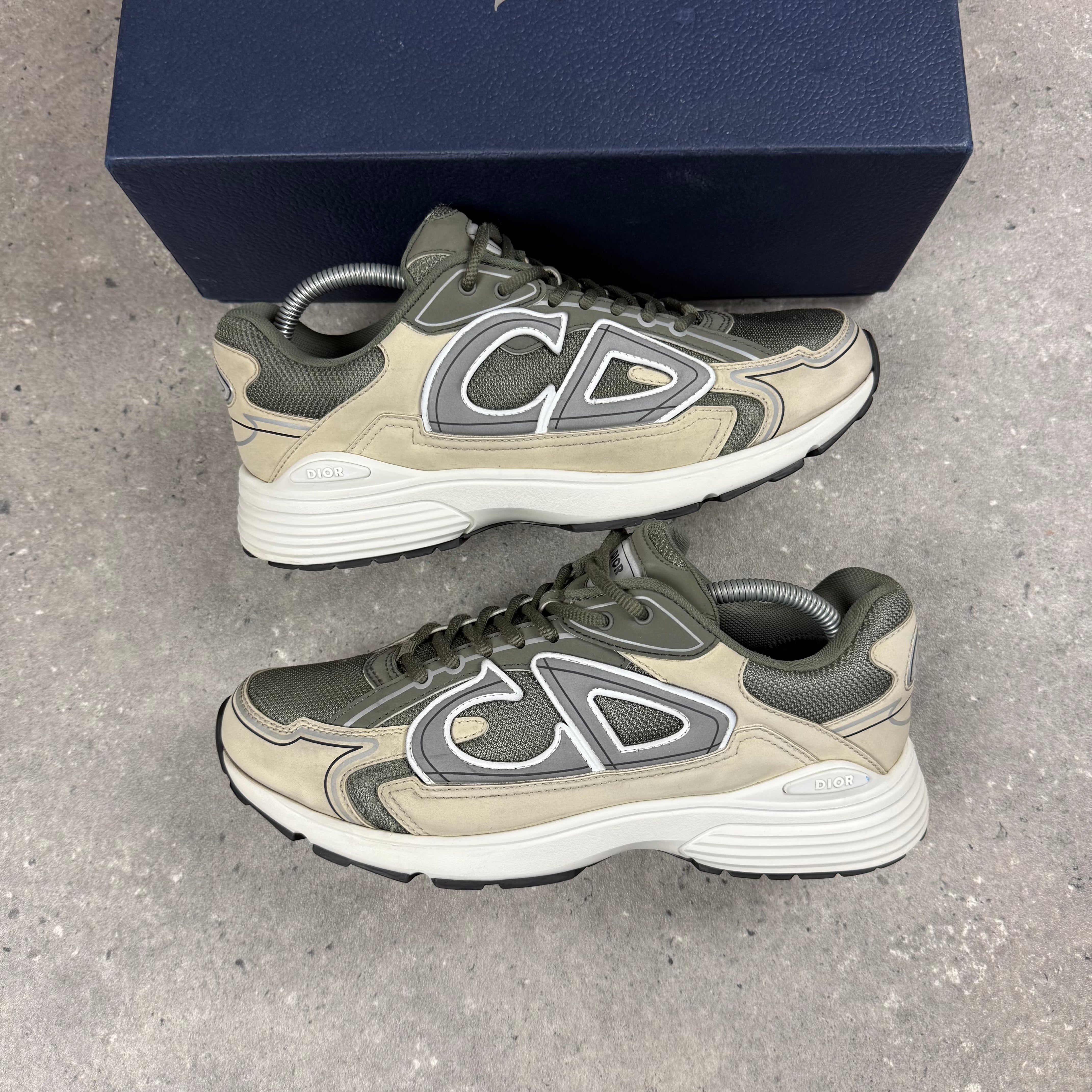 DIOR B30 OLIVE / BEIGE - (EU 42 / UK 8)