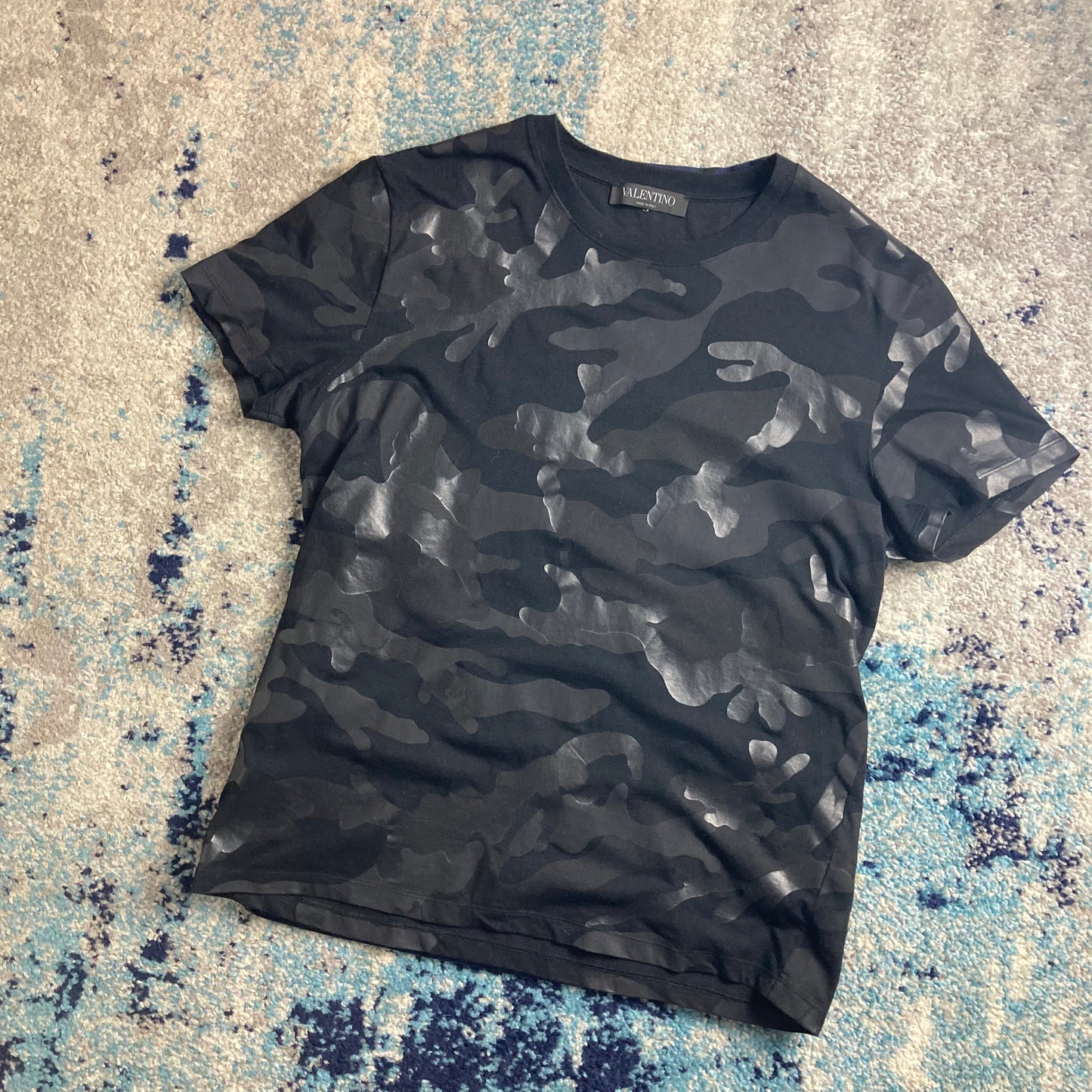 VLTN Black Camo T-Shirt (FITS M)