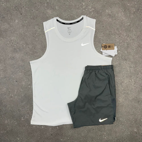 NIKE SETS